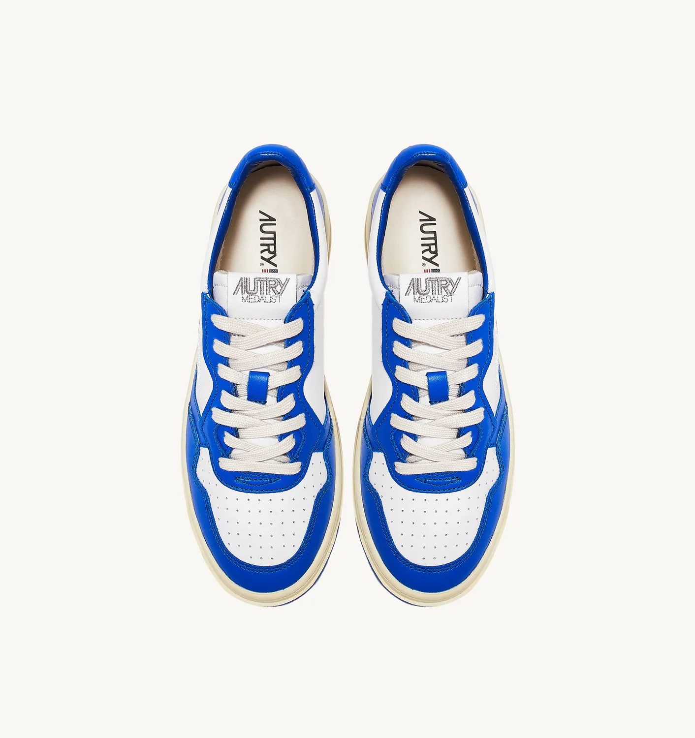 AUTRY SNEAKERS MANTWO-TONE MEDALIST LOW SNEAKERS IN LEATHER COLOR WHITE AND PRINCE BLUE