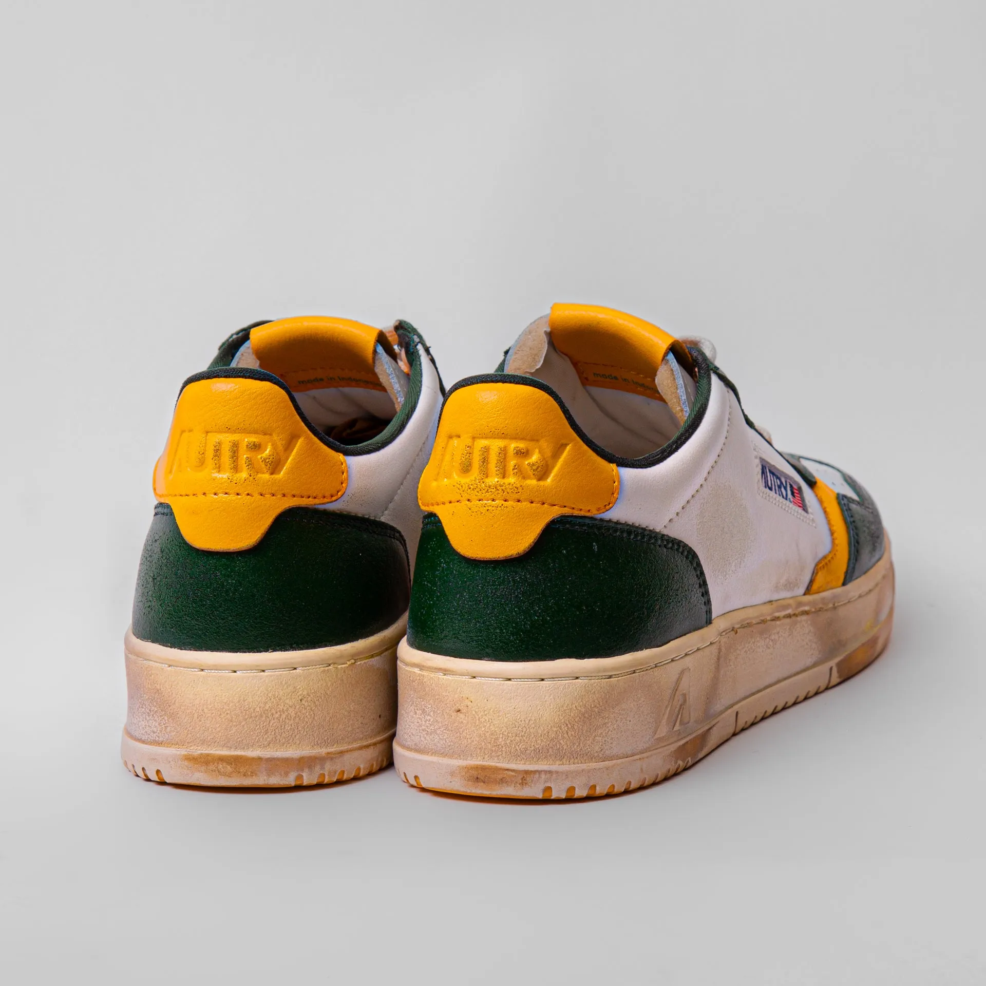 AUTRY SNEAKERS MEDALIST SUPER VINTAGE AVLM-NF 03 