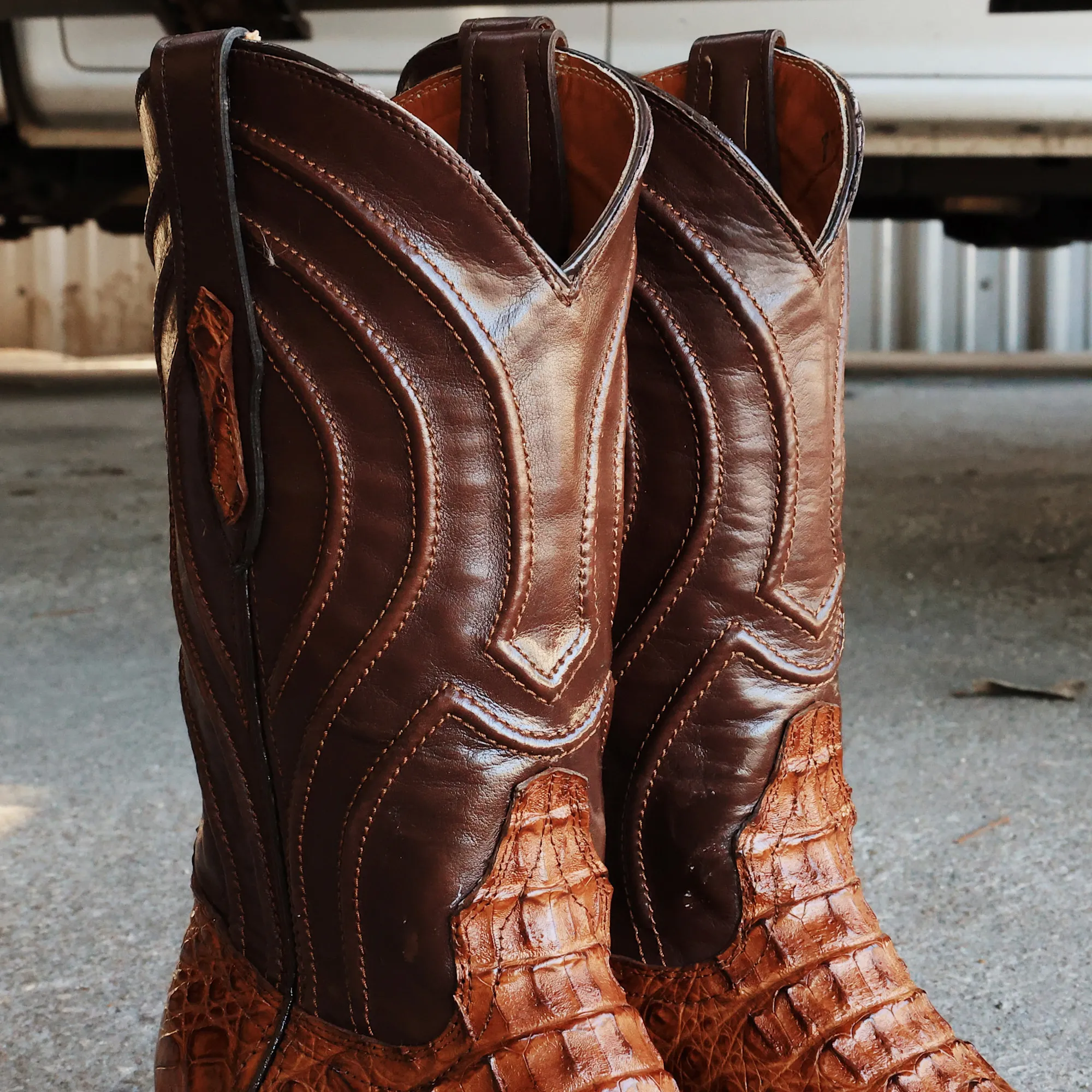 Exotic Bundle Caiman Cigar Waxy Square Toe Western Boots/Belt