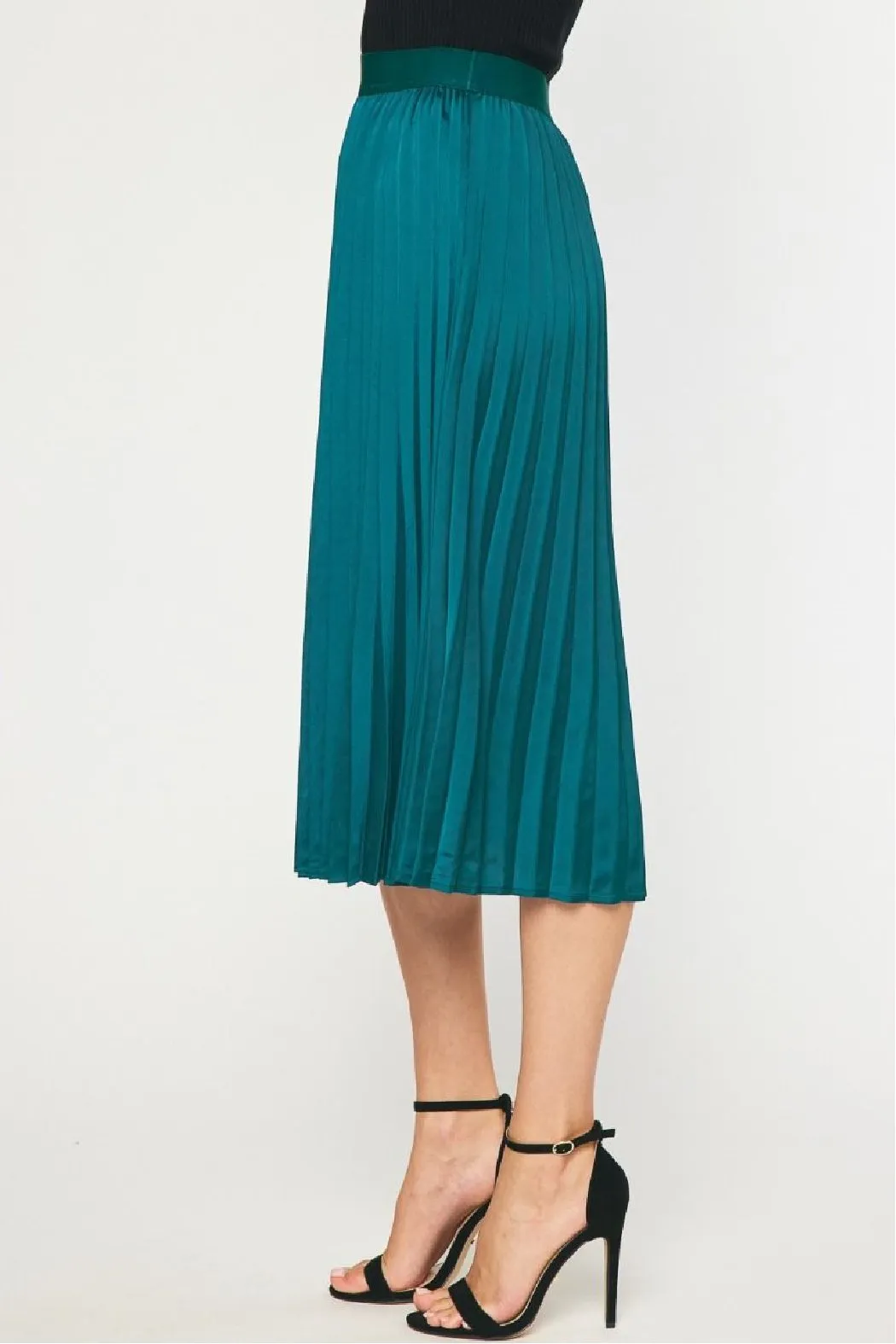 Pleated Midi Skirt