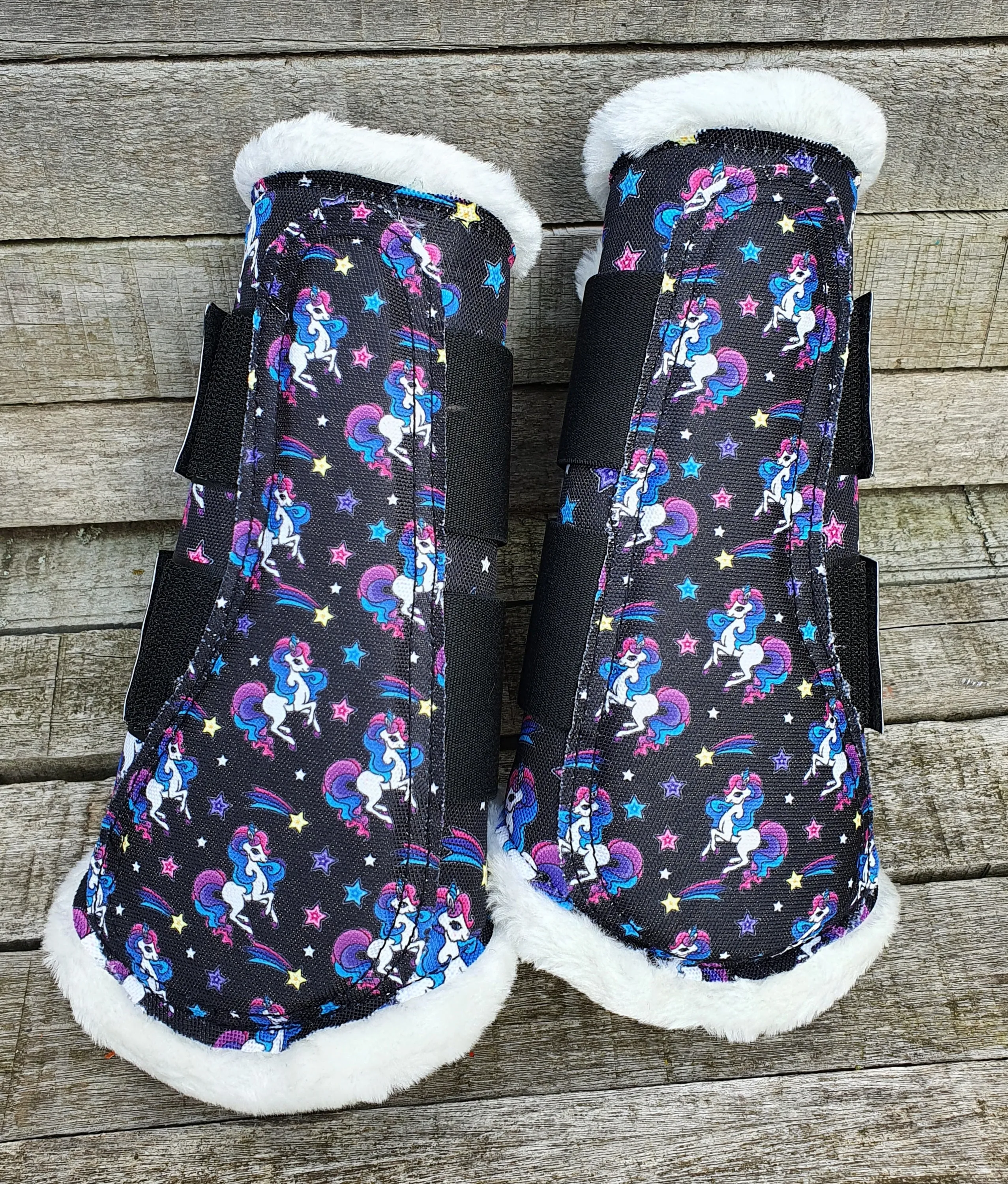 Unicorn Magic Brushing Boots Set (2pc)