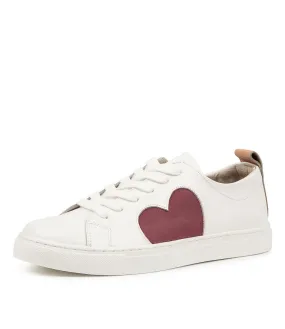 WALNUT Heart Sneaker Plum